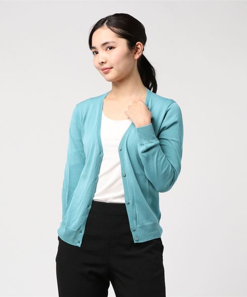 A/C DESIGN BY ALPHA CUBIC（エーシーデザインバイアルファキュービック）の「春夏カラーVネックカーディガン（カーディガン/ボレロ・レディース・ピンク/グリーン/ネイビー/ラベンダー・M size/L size）」の8枚目の写真