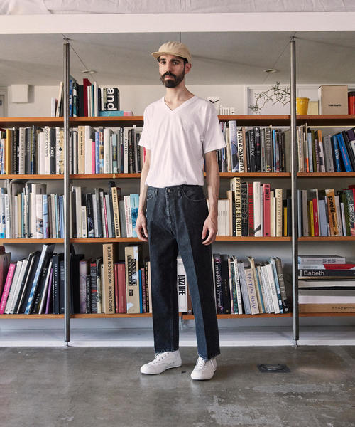 HANES（ヘインズ）の「＜Hanes＞ V-NECK 3P TEE/パックTシャツ（Tシャツ/カットソー・メンズ・ホワイト・LARGE/MEDIUM）」の3枚目の写真