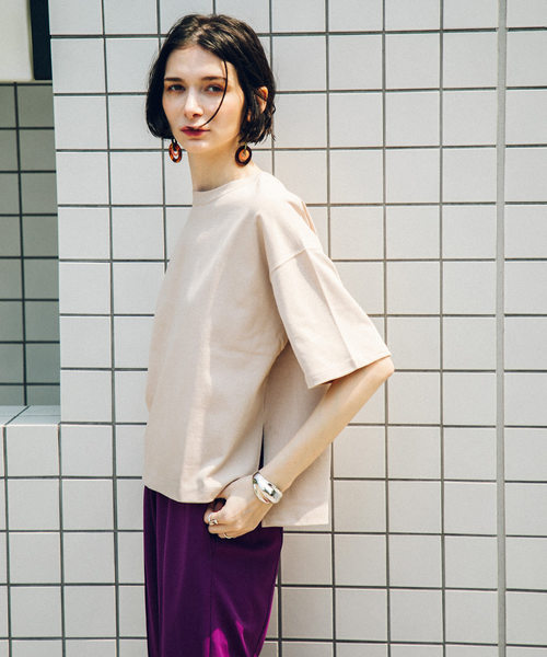 PUBLIC TOKYO（パブリックトウキョウ）の「極 MVS クルーネック 無地 Tシャツ（Tシャツ/カットソー・レディース・ホワイト/ピンク/ダークグレー/ライトベージュ/サックスブルー/カーキ・FREE）」の4枚目の写真