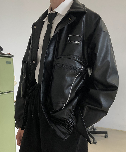 M.P Studios(エムピーストゥディオ)の「【M.P Studios】【2019AW 先行予約】ビッグシルエット PU デザインポケット シングル ライダースジャケット(ライダースジャケット)」|ブラック