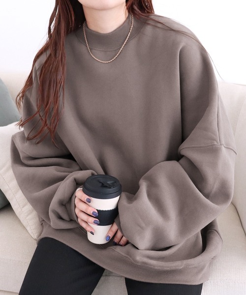 reca(レカ)の「オーバーサイズ裏起毛スウェット(スウェット・レディース・ベージュ/パープル/ネイビー/チャコール/グリーン/マスタード/グレイッシュベージュ/キナリ/ブルーグレー・FREE)」の5枚目の写真