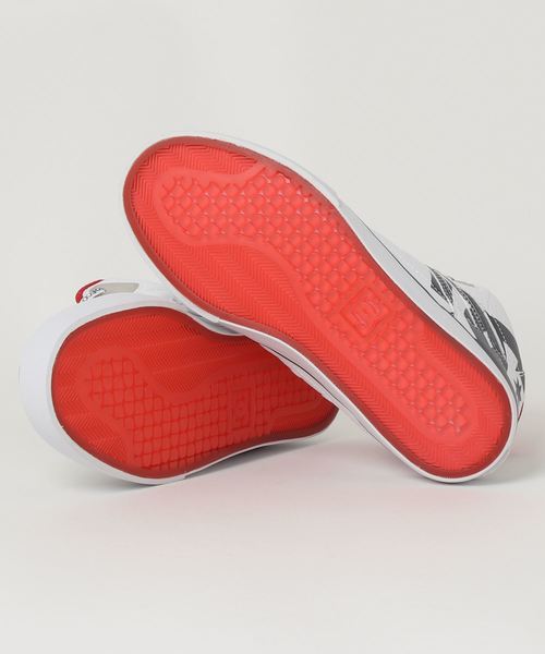 DC(ディーシー)の「ディーシー PURE HIGH-TOP WC SE SN DM202022 スニーカー(スニーカー・メンズ・ホワイト/ブラック・26.5cm/27.5cm/23.0cm/24.0cm/25.0cm/26.0cm/27.0cm/28.0cm/29.0cm)」の3枚目の写真