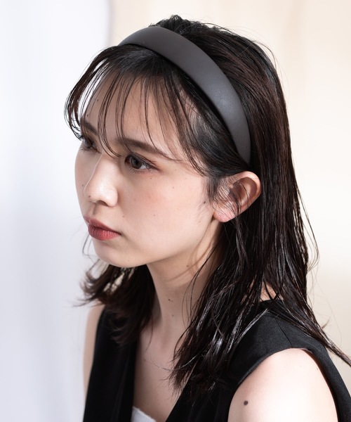 flowriri（フロウリリ）の「flowriri レザーカチューシャ（カチューシャ・レディース・ダークブラウン/ブラウン・FREE）」の19枚目の写真