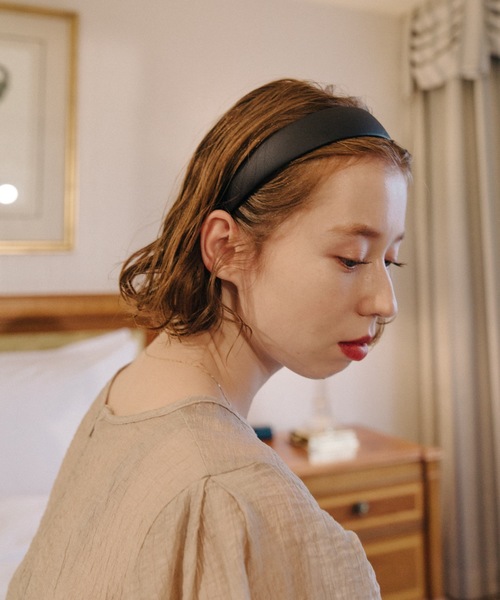 flowriri（フロウリリ）の「flowriri レザーカチューシャ（カチューシャ・レディース・ダークブラウン/ブラウン・FREE）」の7枚目の写真