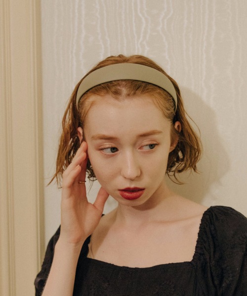 flowriri（フロウリリ）の「flowriri レザーカチューシャ（カチューシャ・レディース・ダークブラウン/ブラウン・FREE）」の3枚目の写真