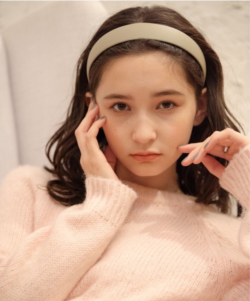 flowriri（フロウリリ）の「flowriri レザーカチューシャ（カチューシャ・レディース・ダークブラウン/ブラウン・FREE）」の6枚目の写真