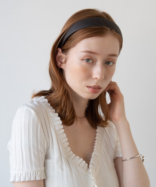 flowriri（フロウリリ）の「flowriri レザーカチューシャ（カチューシャ・レディース・ダークブラウン/ブラウン・FREE）」の14枚目の写真