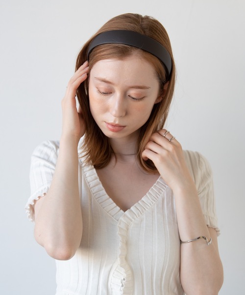 flowriri（フロウリリ）の「flowriri レザーカチューシャ（カチューシャ・レディース・ダークブラウン/ブラウン・FREE）」の12枚目の写真