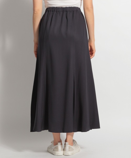 niko and...（ニコアンド）の「テンセル(TM)マーメイドスカート（スカート・レディース・チャコール/アイボリー/カーキ/スモーク・LARGE/MEDIUM）」の9枚目の写真