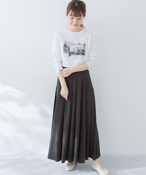 URBAN RESEARCH Sonny Label（アーバンリサーチサニーレーベル）の「カットフレアロングスカート（スカート・レディース・ダークグレー/モカ/ブラック・FREE）」の7枚目の写真