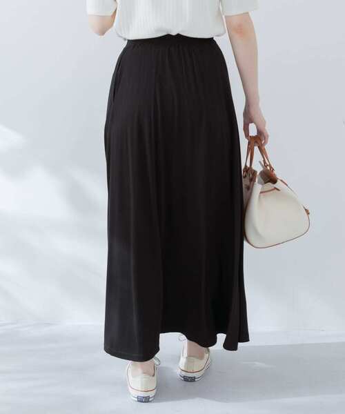 URBAN RESEARCH Sonny Label（アーバンリサーチサニーレーベル）の「カットフレアロングスカート（スカート・レディース・ダークグレー/モカ/ブラック・FREE）」の10枚目の写真