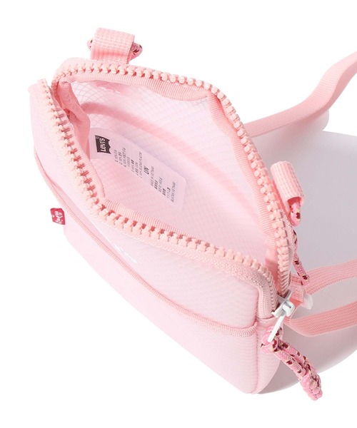 Levi's（リーバイス）の「WOMENS MINI クロスボディバッグ（ボディバッグ/ウエストポーチ・レディース・レッド・OS）」の7枚目の写真