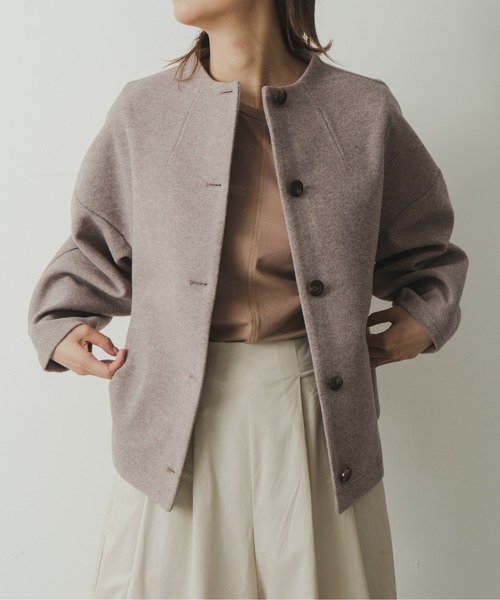 Kelen（ケレン）の「「KELEN / ケレン」ダブルフェイスボトルネックショートコート”BENNA”（ダウンジャケット/コート・レディース・ブラック/モカ/ライトベージュ・S/M）」の14枚目の写真