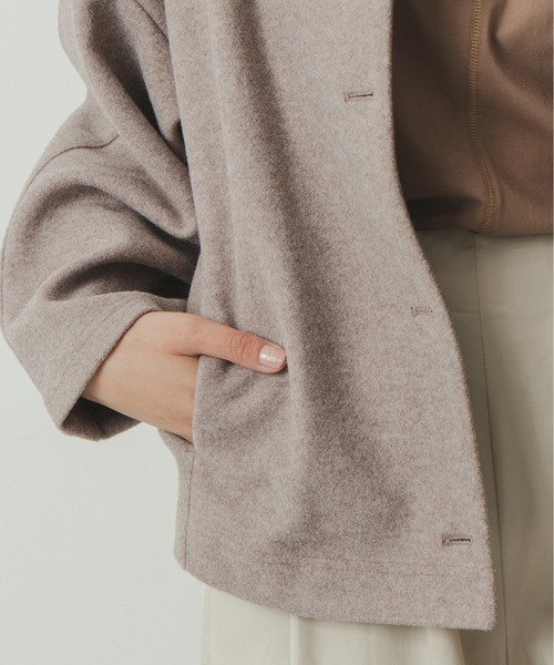 Kelen（ケレン）の「「KELEN / ケレン」ダブルフェイスボトルネックショートコート”BENNA”（ダウンジャケット/コート・レディース・ブラック/モカ/ライトベージュ・S/M）」の16枚目の写真