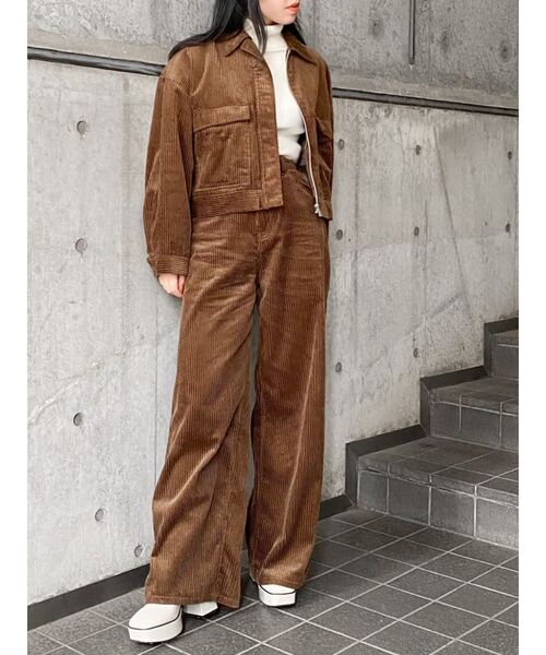 EVRIS（エヴリス）の「コーデュロイショートブルゾン【セットアップ着用可能】（ブルゾン・レディース・ブラック/ブラウン/アイボリー・FREE）」の14枚目の写真