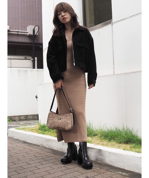 EVRIS（エヴリス）の「コーデュロイショートブルゾン【セットアップ着用可能】（ブルゾン・レディース・ブラック/ブラウン/アイボリー・FREE）」の16枚目の写真