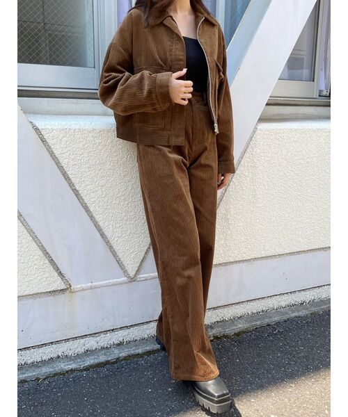 EVRIS（エヴリス）の「コーデュロイショートブルゾン【セットアップ着用可能】（ブルゾン・レディース・ブラック/ブラウン/アイボリー・FREE）」の18枚目の写真