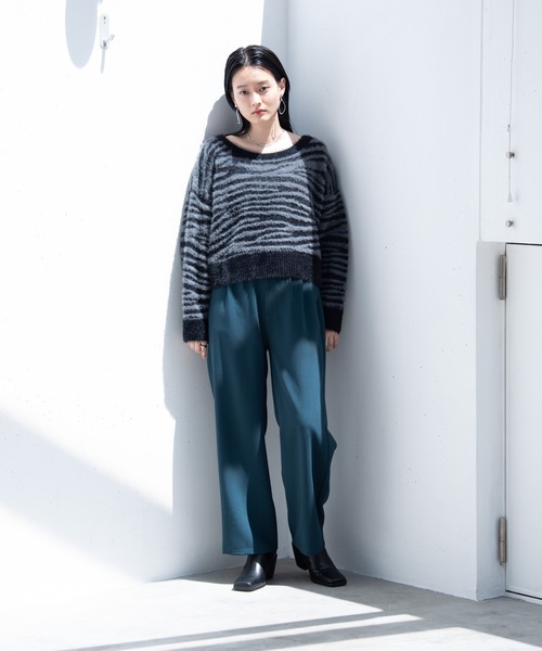 Happy John(ハッピージョン)の「shaggy zebra knit/シャギーゼブラニット(ニット/セーター・レディース・チャコールグレー/アイボリー・FREE)」の3枚目の写真