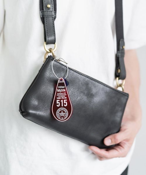 Rocky Monroe（ロッキーモンロー）の「日本製 アクリルホテルキーリング ACRYLIC HOTEL KEY HOLDER(515) AW-1314-2（キーホルダー・メンズ・ブラック/レッド/ブルー/グリーン/クリアブラック・ONESIZE）」の5枚目の写真