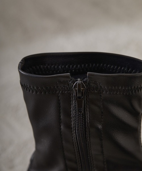 Birthday room(バースデイルーム)の「プラットフォームチェルシーブーツ(ブーツ・レディース・ブラック・LARGE/MEDIUM)」の19枚目の写真