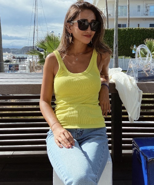 esutoreja（エストレジャ）の「カラバリデイリータンクトップ（タンクトップ・レディース・ホワイト/ベージュ/ブルー/イエロー×グリーン・FREE）」の4枚目の写真