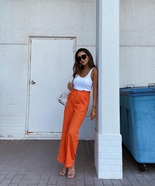 esutoreja（エストレジャ）の「カラバリデイリータンクトップ（タンクトップ・レディース・ホワイト/ベージュ/ブルー/イエロー×グリーン・FREE）」の6枚目の写真