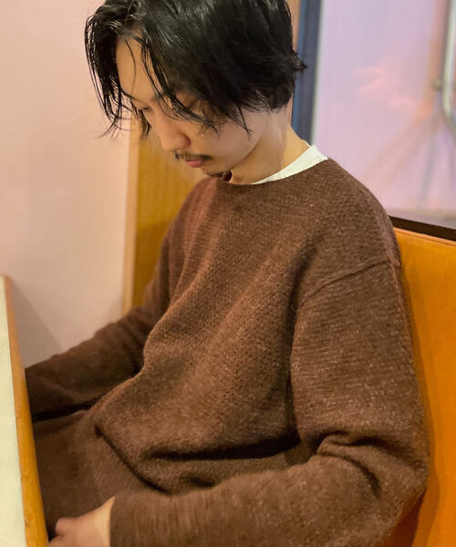 GLOSTER（グロスター）の「【GLOSTER/グロスター】アルパカ混 プルオーバーニット クルーネック（ニット/セーター・メンズ・ブラック/ダークブラウン/グレー・MEDIUM/LARGE）」の3枚目の写真