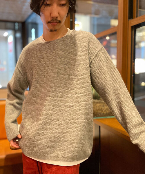 GLOSTER（グロスター）の「【GLOSTER/グロスター】アルパカ混 プルオーバーニット クルーネック（ニット/セーター・メンズ・ブラック/ダークブラウン/グレー・MEDIUM/LARGE）」の2枚目の写真