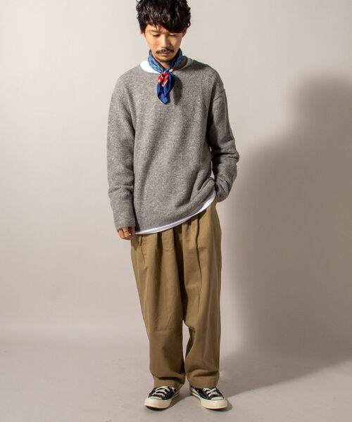 GLOSTER（グロスター）の「【GLOSTER/グロスター】アルパカ混 プルオーバーニット クルーネック（ニット/セーター・メンズ・ブラック/ダークブラウン/グレー・MEDIUM/LARGE）」の20枚目の写真