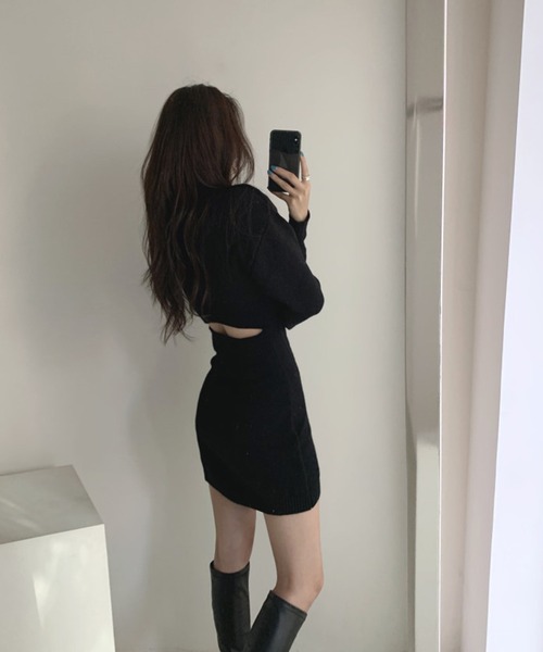 Jasmine Grandiflorum(ジャスミングランディフローラム)の「【Jasmine】バック開きセクシーミニ丈ニットワンピース (AW)(ワンピース・レディース・ブラック/ベージュ/グレー・FREE)」の11枚目の写真