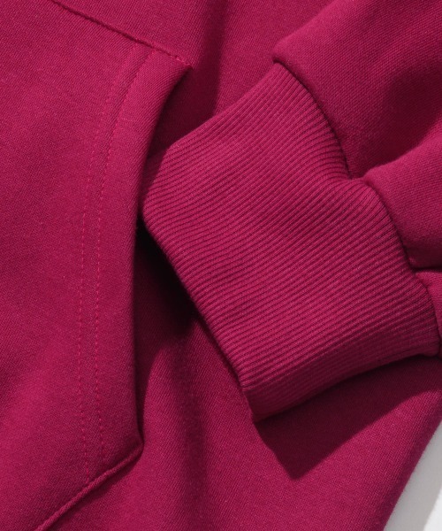 FCMM(エフシーエムエム)の「CLUB ESSENTIAL HOODIE/クラブエッセンシャルフーディー(パーカー・メンズ・グレー/レッド/ダークグリーン/ブルー/ブラック/ライラック/オレンジ/アイボリー/ライトグリーン/ブルーグレー/ワインレッド・SMALL/MEDIUM/X-LARGE/LARGE)」の16枚目の写真