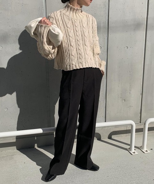 select MOCA（セレクトモカ）の「ハイネックループショルダーショートニット（ニット/セーター・レディース・ブラック/アイボリー/テラコッタ/グリーン・FREE）」の14枚目の写真