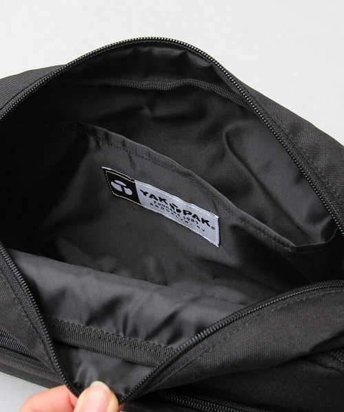 YAKPAK(ヤックパック)の「YAKPAK / ヤックパック / 撥水 600Dポリエステル / 横型 スクエアミニショルダーバッグ / white labela / ホワイトレーベル / FUNCTIONAL SHOULDER(ショルダーバッグ・メンズ・ブラック・FREE)」の4枚目の写真
