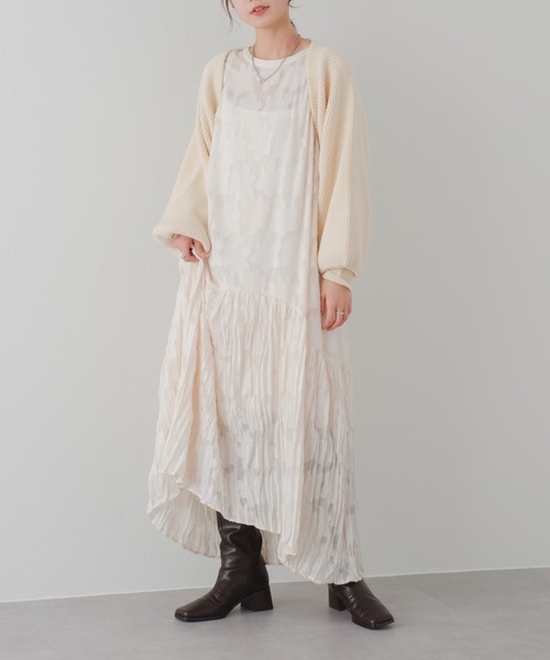 Kastane（カスタネ）の「リブニットボレロ（カーディガン/ボレロ・レディース・ブラック/グリーン/アイボリー・FREE）」の4枚目の写真