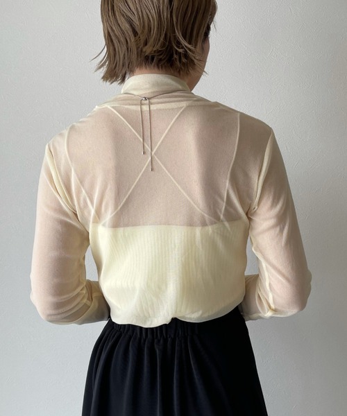 y/m by misato（イムバイミサト）の「シアータートルトップス（Tシャツ/カットソー・レディース・モカ/アイボリー/ブラック・FREE）」の2枚目の写真