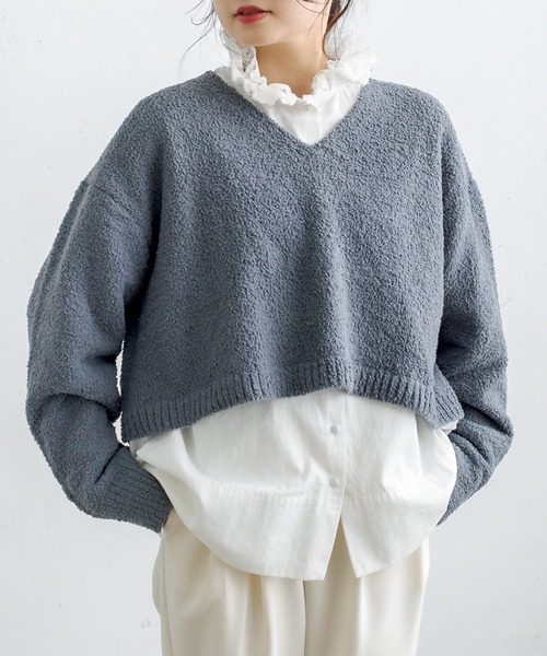 PUAL CE CIN(ピュアルセシン)の「モール糸ショートプルオーバー(ニット/セーター・レディース・グレー/ブルー/ライトベージュ・FREE)」の11枚目の写真