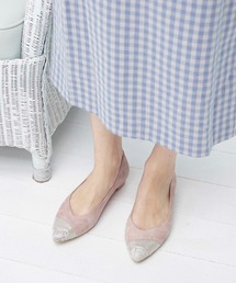 アシメトリーカットパンプス