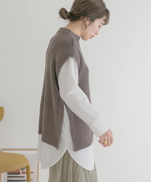 ITEMS URBANRESEARCH（アイテムズ アーバンリサーチ）の「フェイクレイヤードニット（ニット/セーター・レディース・ブラック/オフホワイト/グレー・FREE）」の3枚目の写真