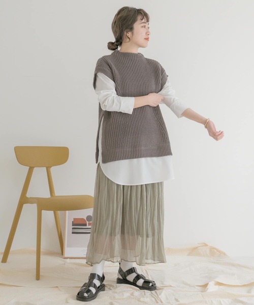 ITEMS URBANRESEARCH（アイテムズ アーバンリサーチ）の「フェイクレイヤードニット（ニット/セーター・レディース・ブラック/オフホワイト/グレー・FREE）」の10枚目の写真