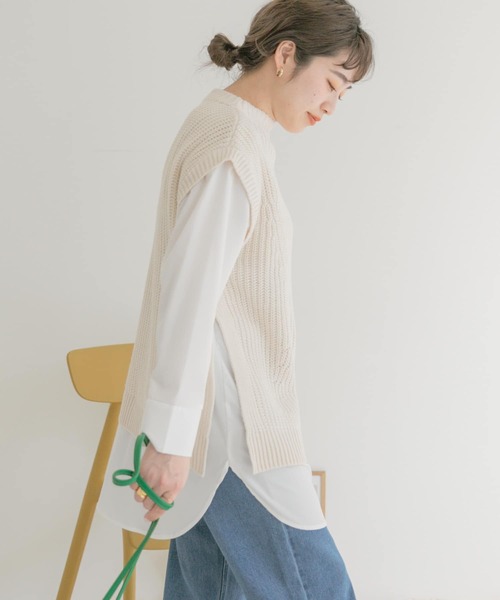 ITEMS URBANRESEARCH（アイテムズ アーバンリサーチ）の「フェイクレイヤードニット（ニット/セーター・レディース・ブラック/オフホワイト/グレー・FREE）」の16枚目の写真