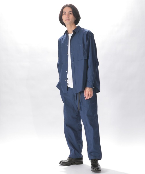 niko and...（ニコアンド）の「センターシームアーミーパンツ（カーゴパンツ・メンズ・ネイビー/オリーブ/スモーク・MEDIUM/LARGE）」の9枚目の写真