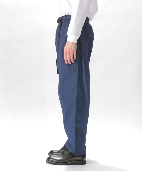 niko and...（ニコアンド）の「センターシームアーミーパンツ（カーゴパンツ・メンズ・ネイビー/オリーブ/スモーク・MEDIUM/LARGE）」の14枚目の写真