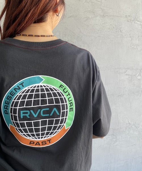 RVCA（ルーカ）の「[RVCA/ルーカ] MALTINATIONAL SLUB ST バックロゴプリントTシャツ（Tシャツ/カットソー・レディース・ブラック/オフホワイト・M/L）」の18枚目の写真