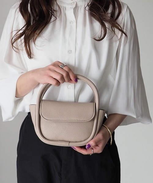 Riberry（リベリー）の「ミニラウンドハンドバッグ（ハンドバッグ・レディース・ダークブラウン/ブラック/ベージュ/ブラウン・FREE）」の7枚目の写真