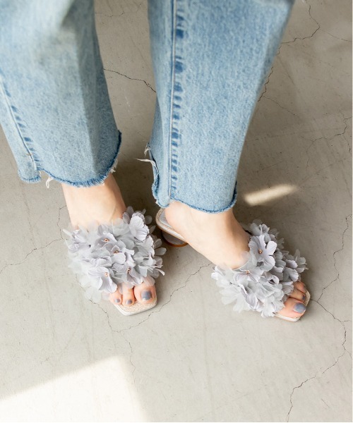 RANDA（ランダ）の「フラワーデザインクリアミュールサンダル（サンダル・レディース・ホワイト/パープル/ブルー・LL/S/M/L）」の9枚目の写真