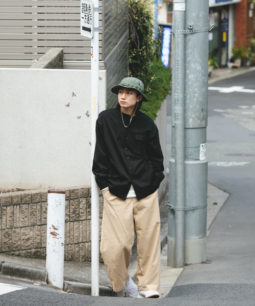 BROKEN BASE(ブロークンベース)の「ミリタリーポケットオーバーシャツ(シャツ/ブラウス・メンズ・ブラック/カーキ・MEDIUM/LARGE)」の22枚目の写真