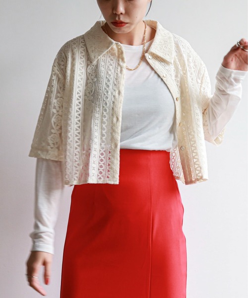 feepur(フェピュール)の「ハーフスリーブレースシャツ(シャツ/ブラウス・レディース・アイボリー/ブラック・MEDIUM)」の7枚目の写真