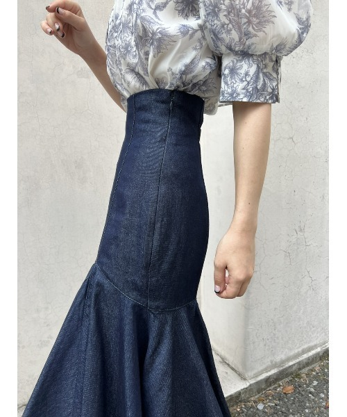 SNIDEL（スナイデル）の「ハイウエストヘムボリュームスカート（スカート・レディース・ブラック/モカ/インディゴブルー/ターコイズブルー・1/0/00/2）」の13枚目の写真