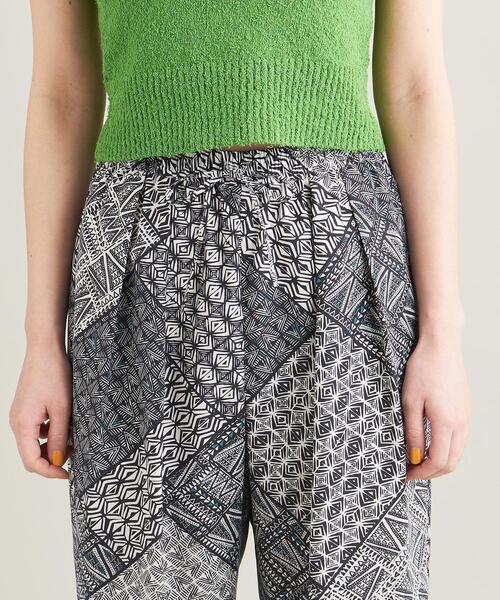新品未使用 UNITED ARROWS TOKYO ブロックプリントパンツ 38 新品未使用 UNITED ARROWS TOKYO ブロックプリントパンツ 38 パンツ