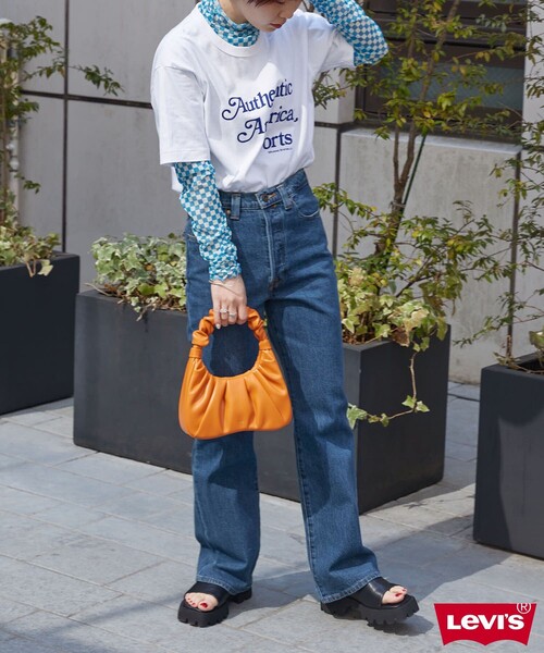 Levi's RED（リーバイスレッド）の「LEVI'S RED/リーバイスレッド RIBCAGE BOOT SPACE CONTINUUM STRETCH（デニムパンツ・レディース・サックスブルー/ブルー・25/26/27/28）」の13枚目の写真